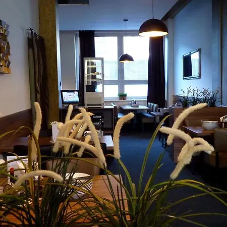 Veronika Hotel 3*